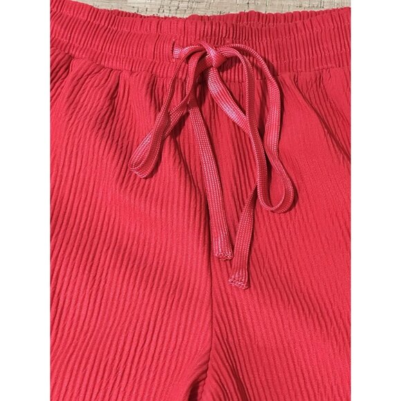 Fashion Nova Men's Zyler Textured Red Shorts Size Large - Picture 2 of 10